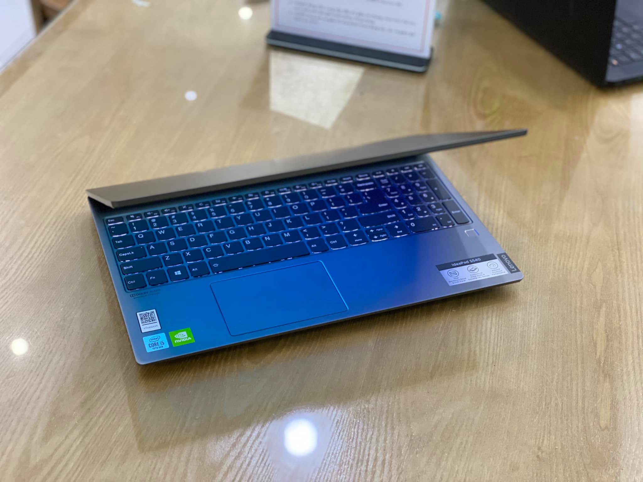 Laptop Lenovo IdeaPad S540 15IML-9.jpg